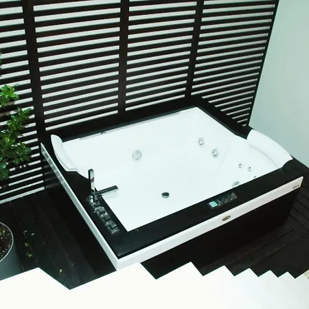 Ultramodern Minimal Mega Jackie Glyfada Riviera Villa